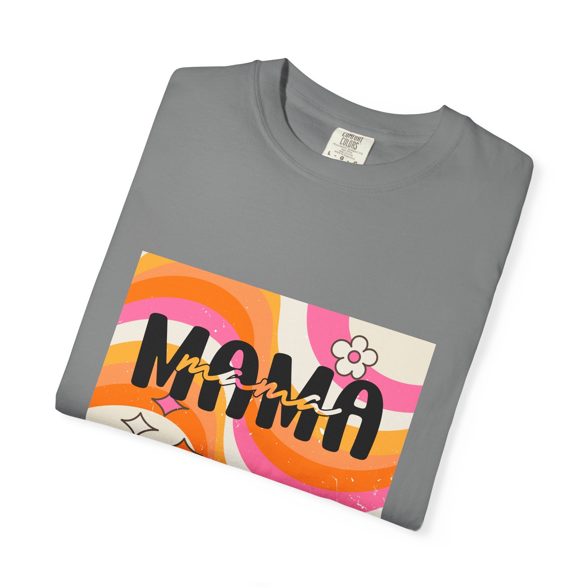 Mama Retro Wave T-Shirt — Vintage 70s Floral Graphic Tee for Moms
