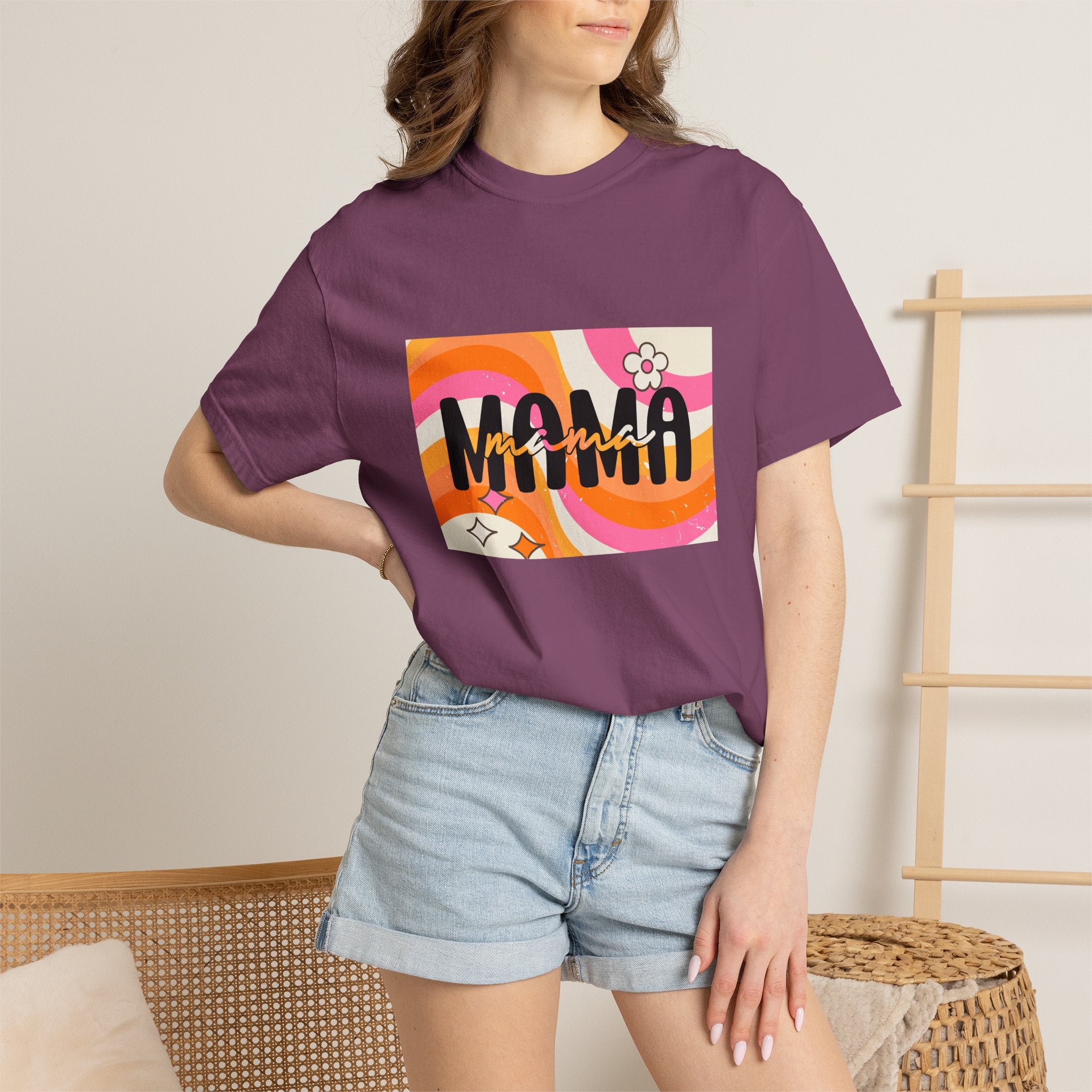 Mama Retro Wave T-Shirt — Vintage 70s Floral Graphic Tee for Moms