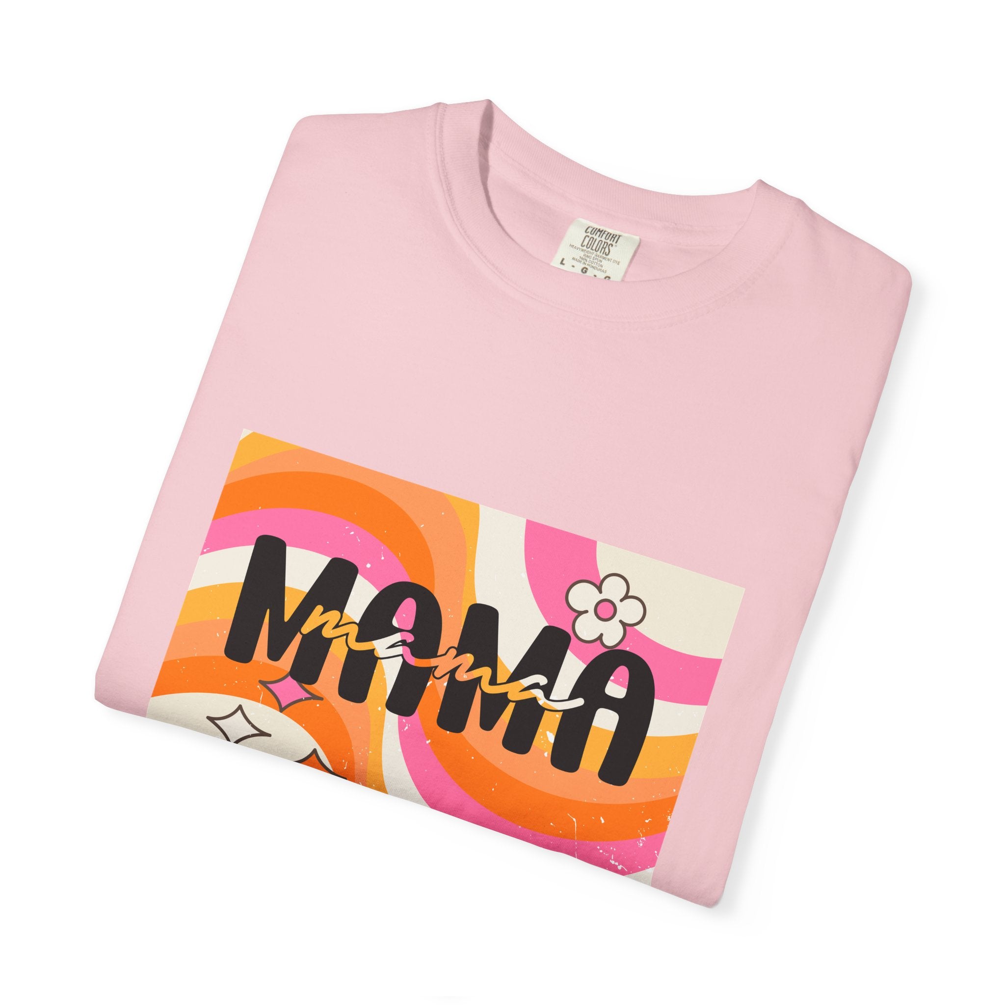 Mama Retro Wave T-Shirt — Vintage 70s Floral Graphic Tee for Moms