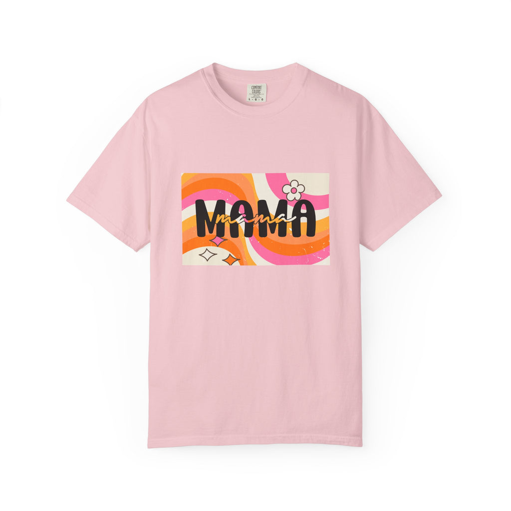 Mama Retro Wave T-Shirt — Vintage 70s Floral Graphic Tee for Moms