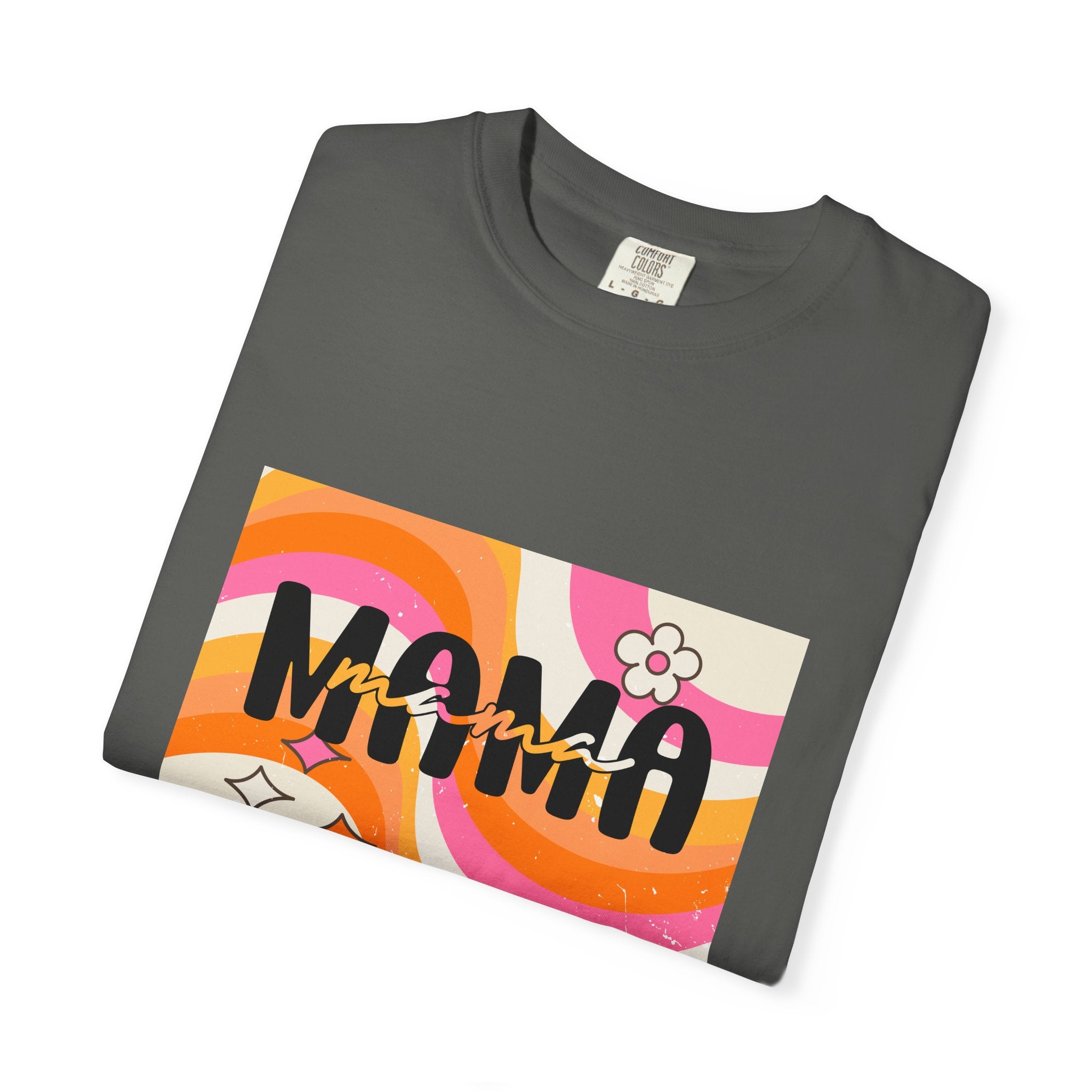 Mama Retro Wave T-Shirt — Vintage 70s Floral Graphic Tee for Moms