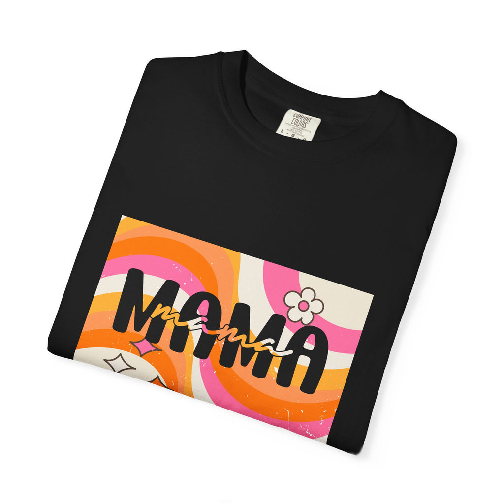 Mama Retro Wave T-Shirt — Vintage 70s Floral Graphic Tee for Moms